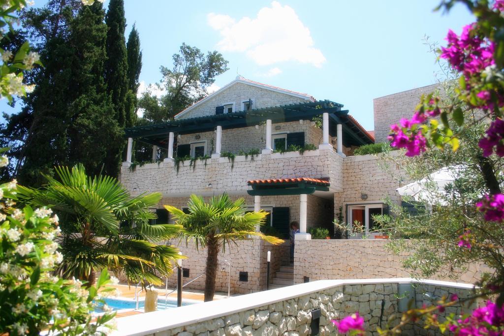 Hotel Bracka Perla - Adults Only Supetar Exterior photo