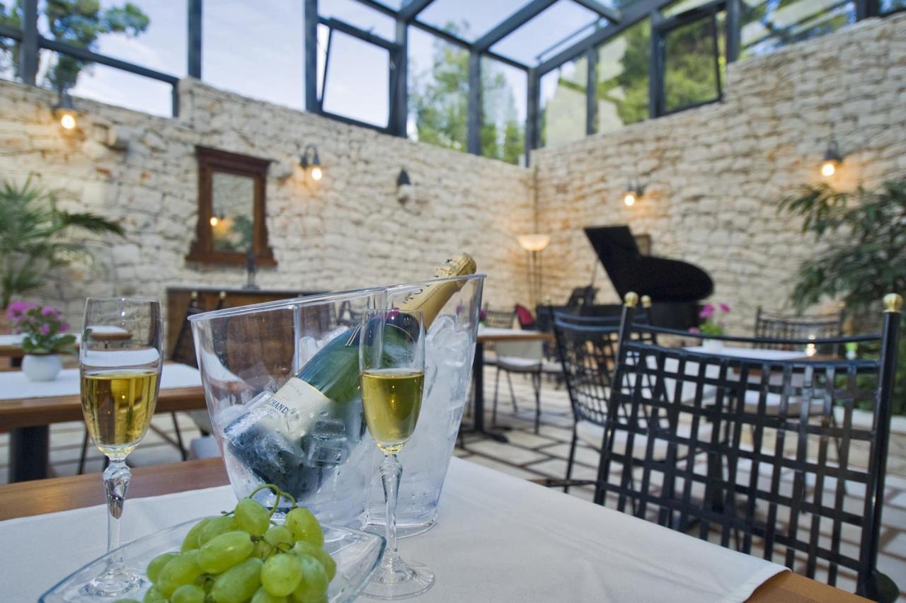 Hotel Bracka Perla - Adults Only Supetar Exterior photo